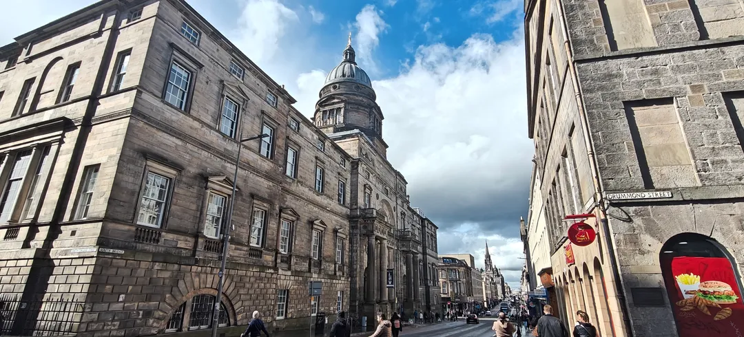 The Old College dome from South Bridge, Edinburgh